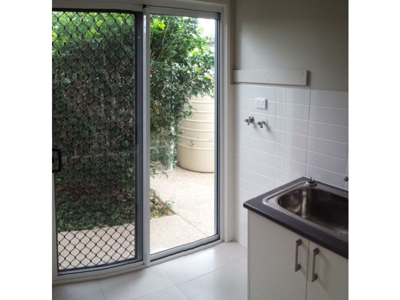 7 Sonoran Street, Rural View QLD 4740