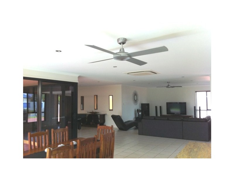 45 Victor Avenue, Glenella QLD 4740