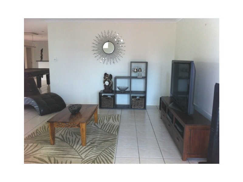 45 Victor Avenue, Glenella QLD 4740