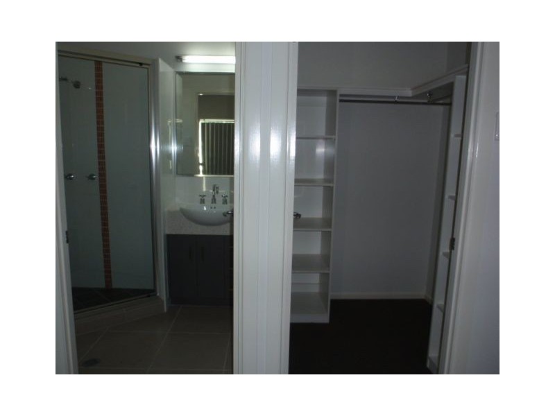 87 Village Circuit, Eimeo QLD 4740