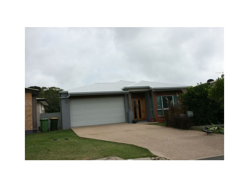 87 Village Circuit, Eimeo QLD 4740