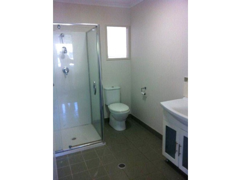 5 Crane, Slade Point QLD 4740