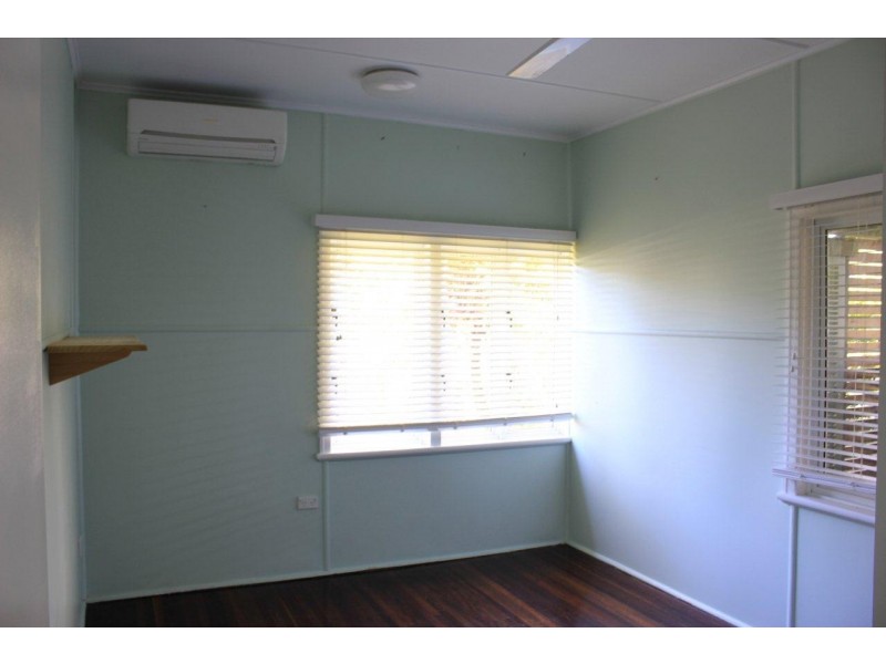 56 Lagoon Street, West Mackay QLD 4740