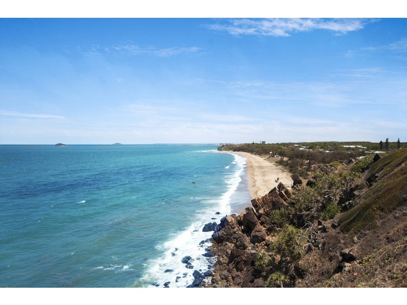 24 Lindeman Avenue, Slade Point QLD 4740