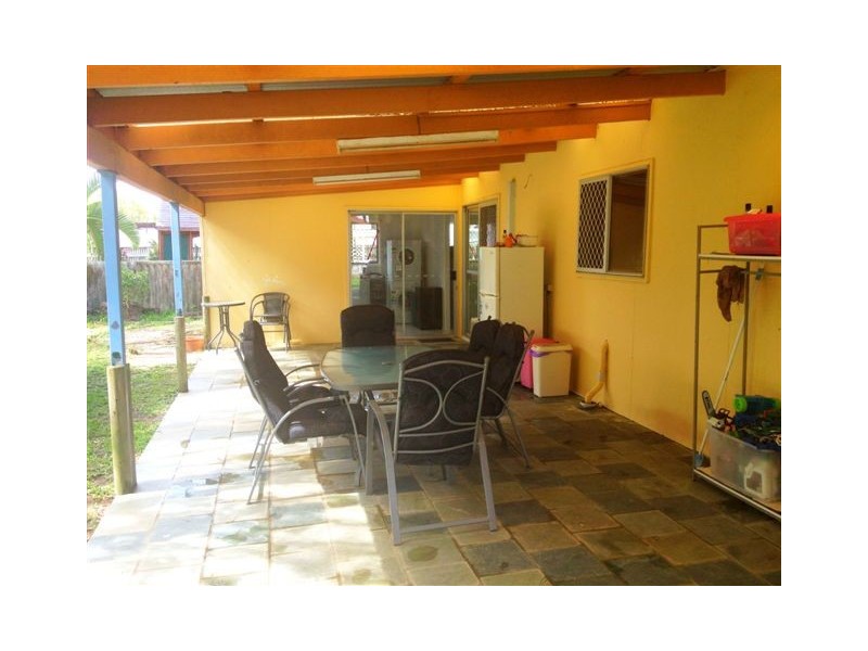 16 Irving Street, South Mackay QLD 4740