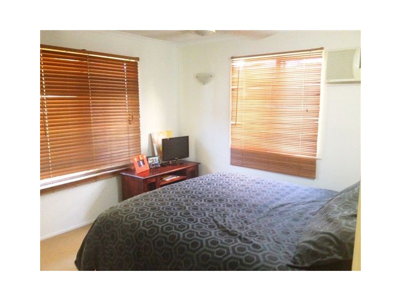 16 Irving Street, South Mackay QLD 4740