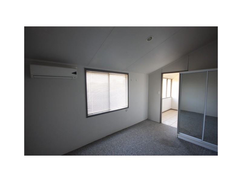 84 Holland Street, West Mackay QLD 4740