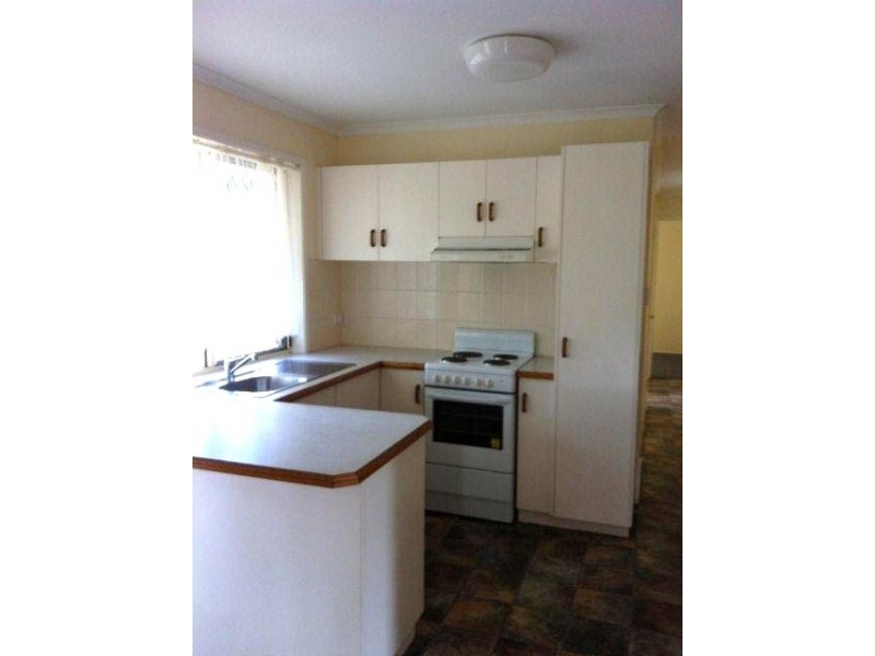 19 Robb Place, West Mackay QLD 4740