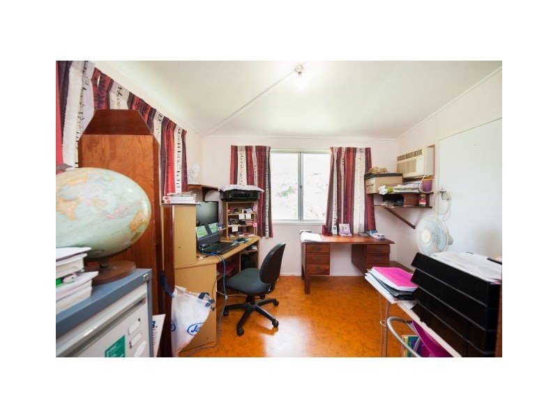 418 Lucas Paddock Road, Pinnacle QLD 4741