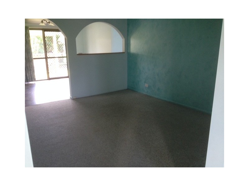 6 Bowman Street, West Mackay QLD 4740