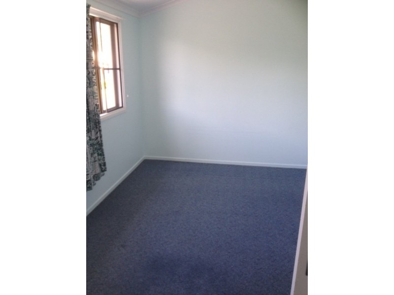 6 Bowman Street, West Mackay QLD 4740