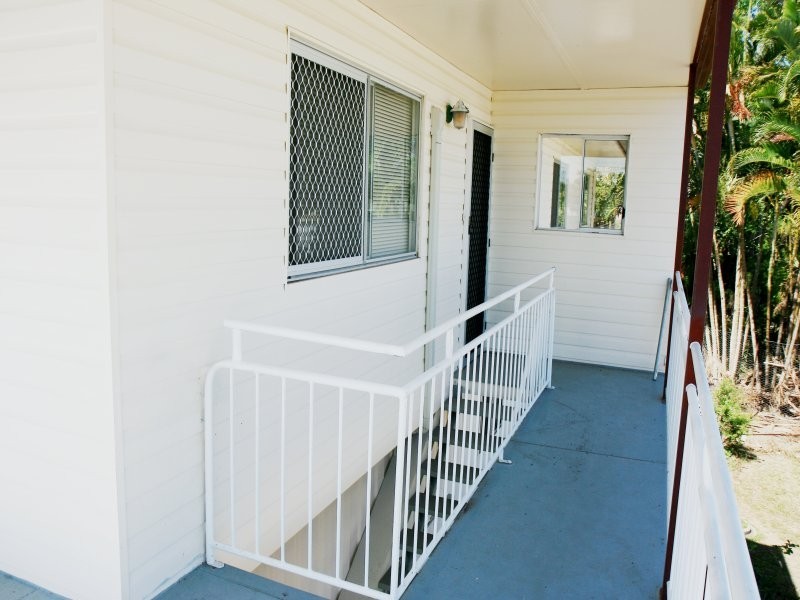 20 Davey Street, Glenella QLD 4740