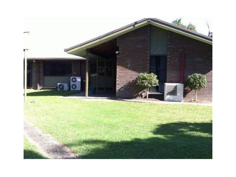 8 Jason Street, Andergrove QLD 4740