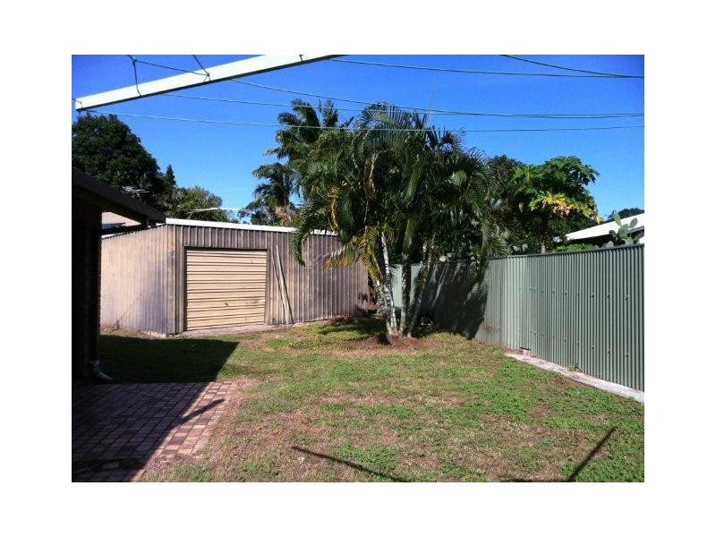 8 Jason Street, Andergrove QLD 4740