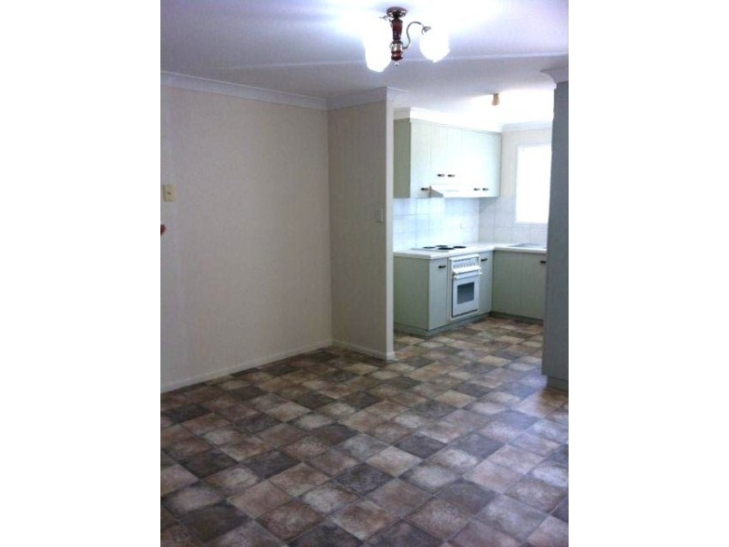 3/281 Bridge Rd, West Mackay QLD 4740