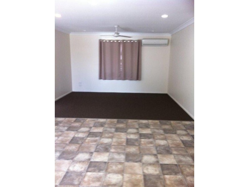3/281 Bridge Rd, West Mackay QLD 4740