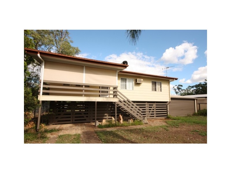 27 Beardmore Crescent, Dysart QLD 4745