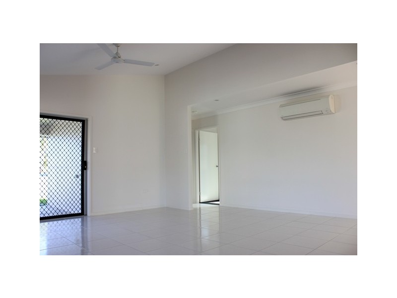 9 College Court, North Mackay QLD 4740