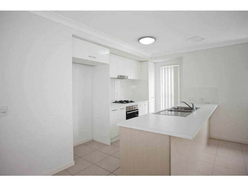 13 Elgans Parade, Rural View QLD 4740