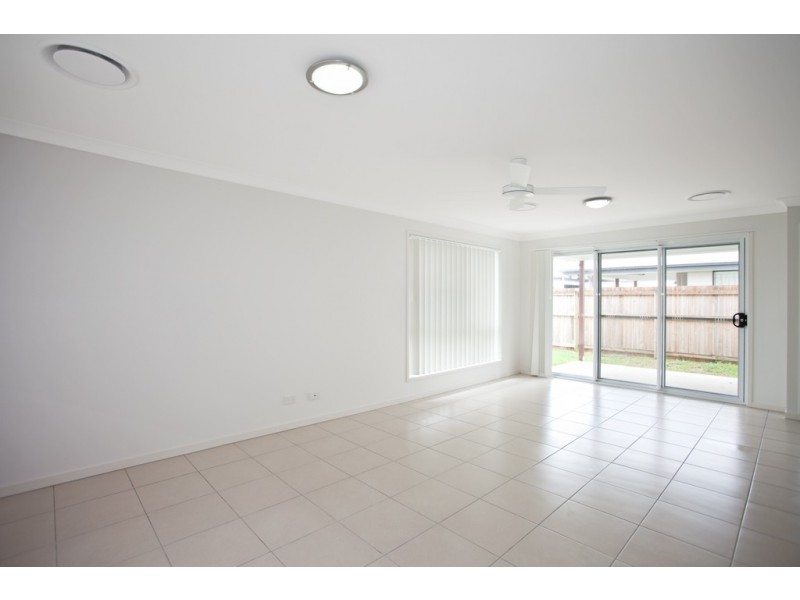 13 Elgans Parade, Rural View QLD 4740