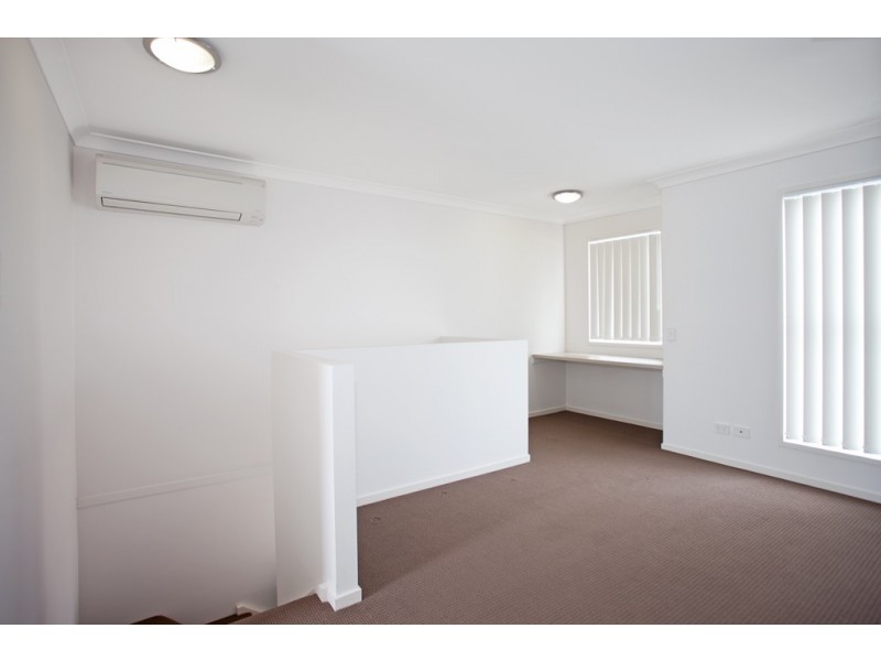 13 Elgans Parade, Rural View QLD 4740