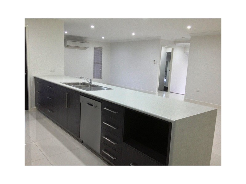 15 Cinnamon Drive, Glenella QLD 4740