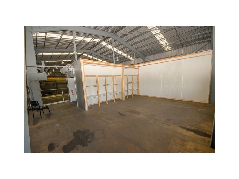 2 Rockleigh Crt, Glenella QLD 4740