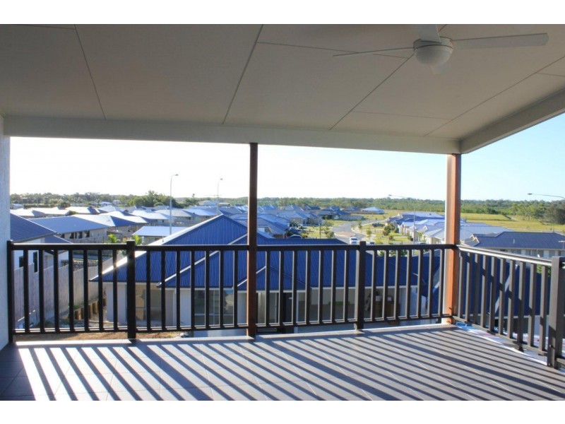 17 Brearley Court, Rural View QLD 4740