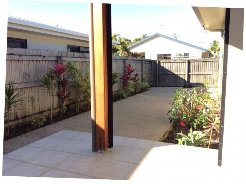 5 Rosemoor Court, Glenella QLD 4740