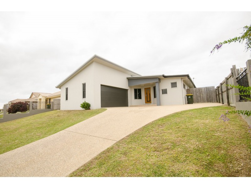 10 Crestview Cres, Bucasia QLD 4750