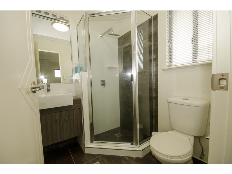 10 Crestview Cres, Bucasia QLD 4750