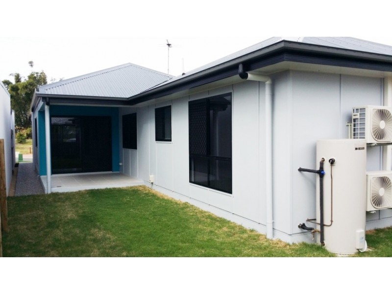 22 Reflection Street, Mount Pleasant QLD 4740