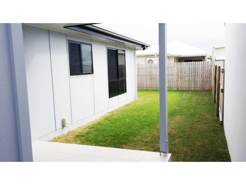 22 Reflection Street, Mount Pleasant QLD 4740