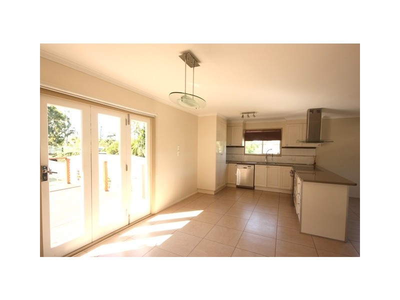 11 The Barons Drive, Andergrove QLD 4740