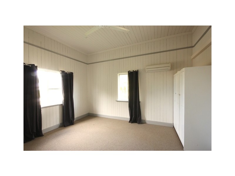14 Hucker Street, Mackay QLD 4740