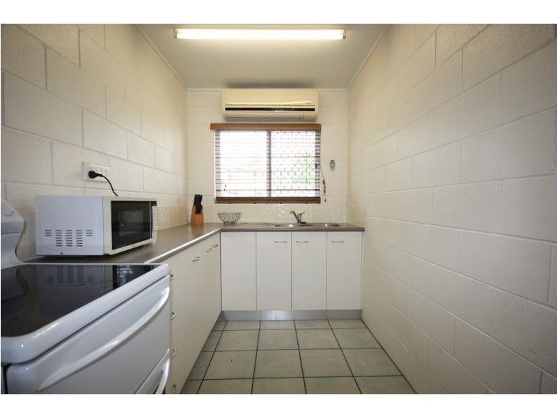 2/6 Dolby Court, North Mackay QLD 4740