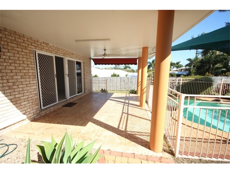 40 Anthony Vella St, Rural View QLD 4740