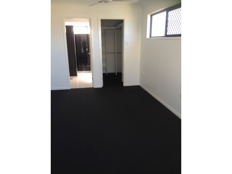 1a College Court, North Mackay QLD 4740