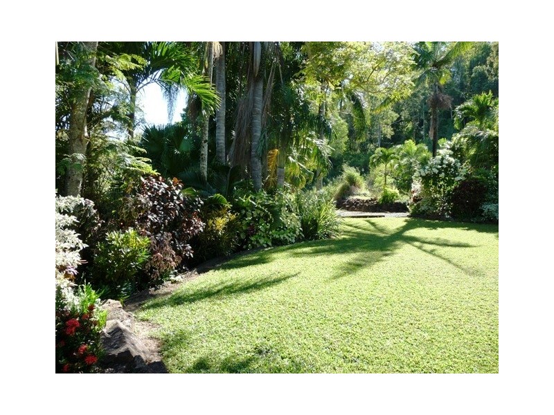 691 Marian Hampden Road, Hampden QLD 4741