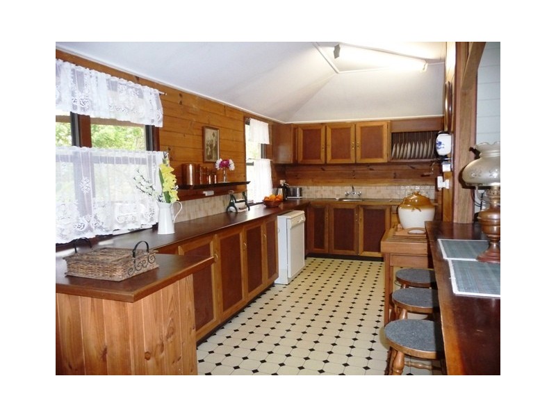 691 Marian Hampden Road, Hampden QLD 4741