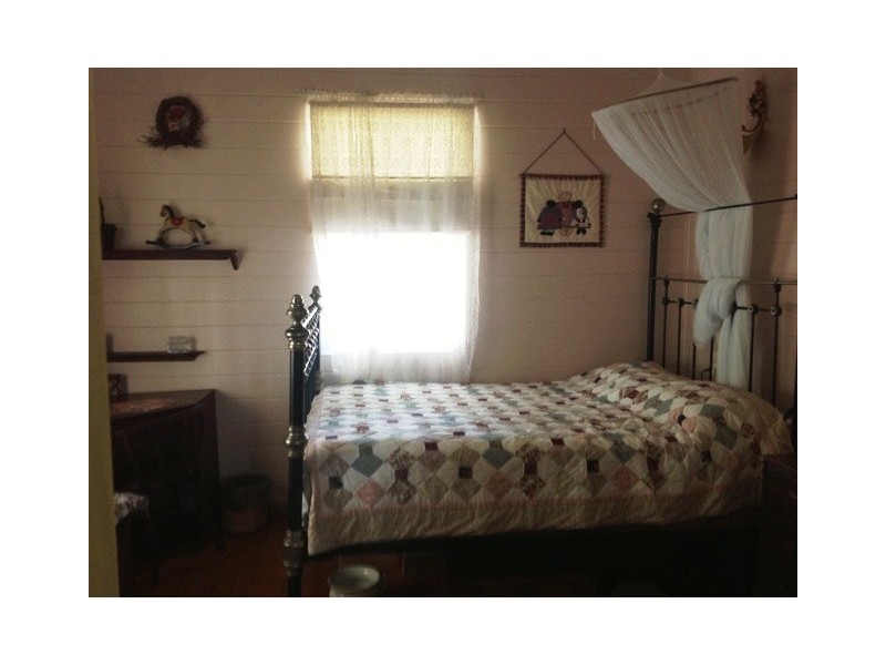 691 Marian Hampden Road, Hampden QLD 4741