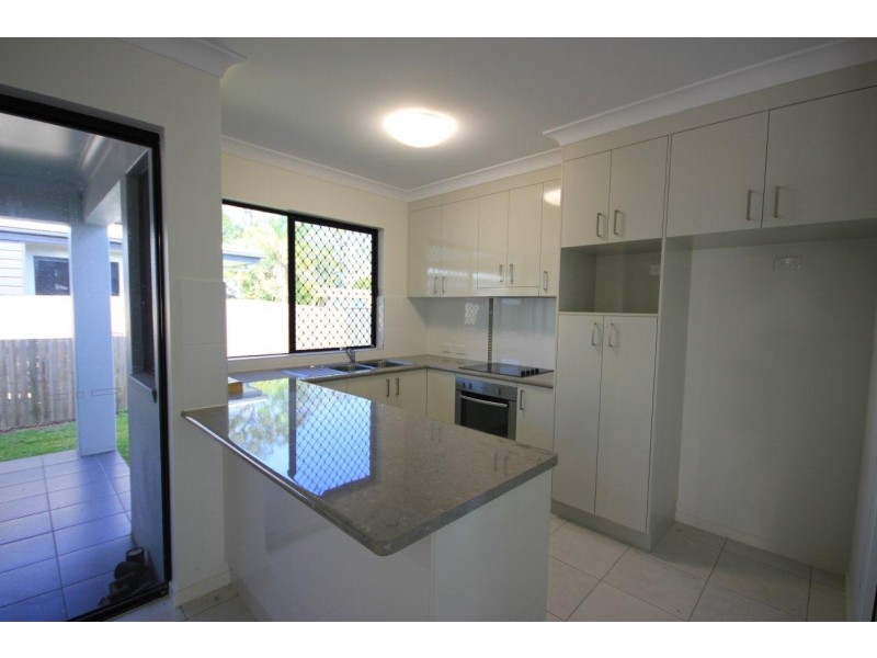 2/1 Kenzey Street, North Mackay QLD 4740