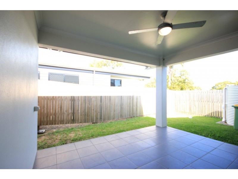 2/1 Kenzey Street, North Mackay QLD 4740