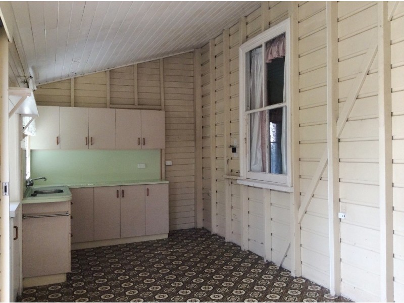 8 Nelson Street, Mackay QLD 4740