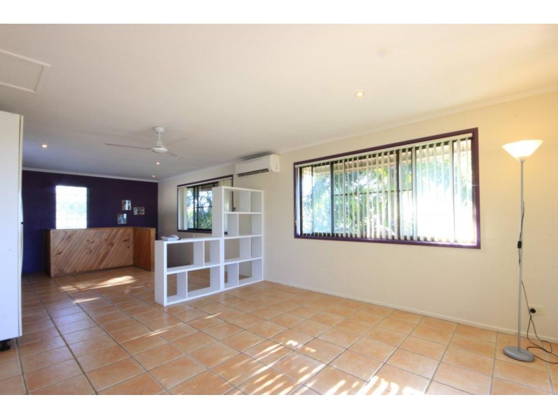 2 Eulbertie Avenue, Eimeo QLD 4740