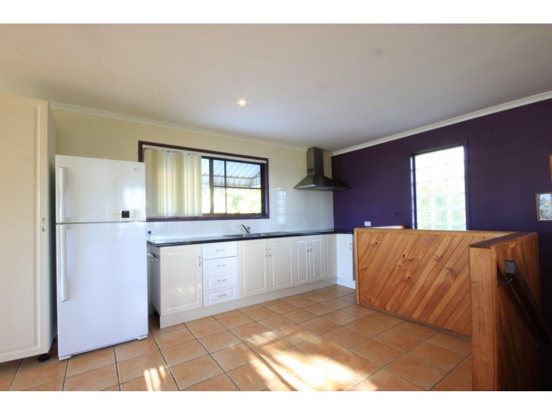 2 Eulbertie Avenue, Eimeo QLD 4740