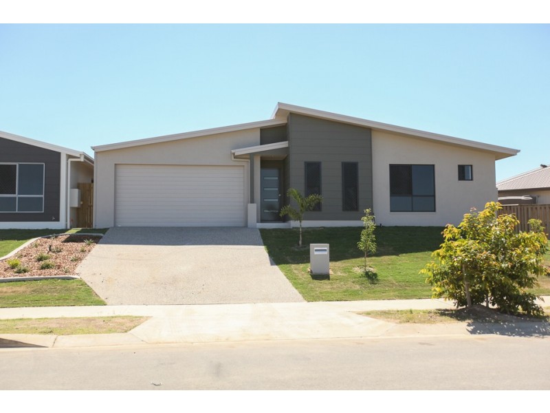 2/65 Caroval Drive, Rural View QLD 4740