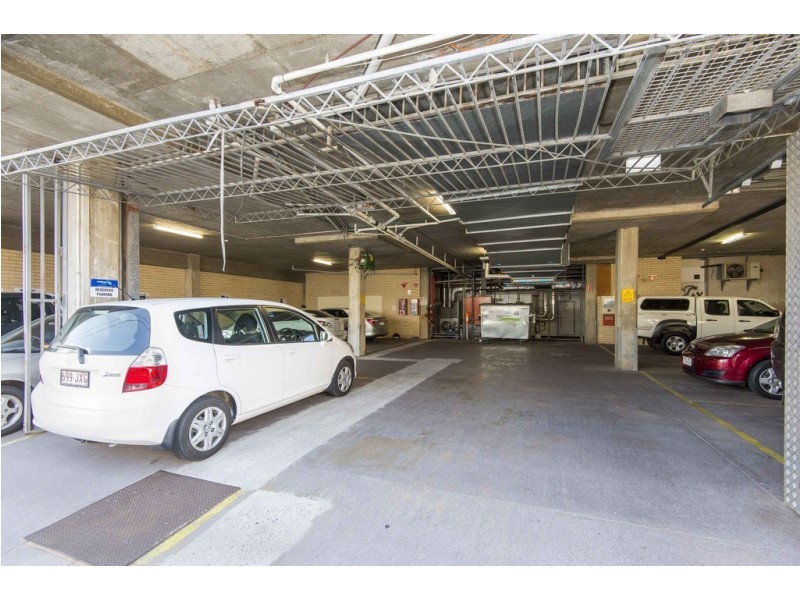 123s3 VICTORIA, Mackay QLD 4740