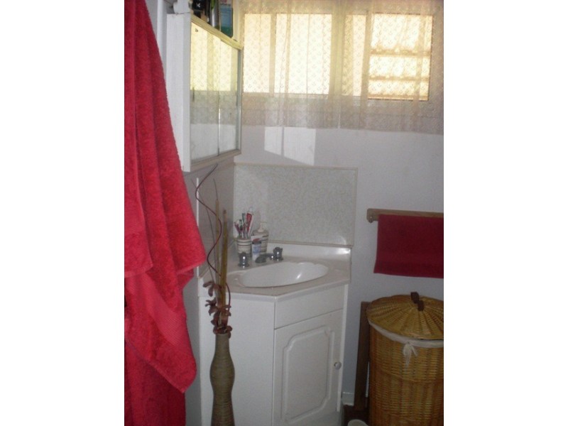 47 McCool Street, Moranbah QLD 4744