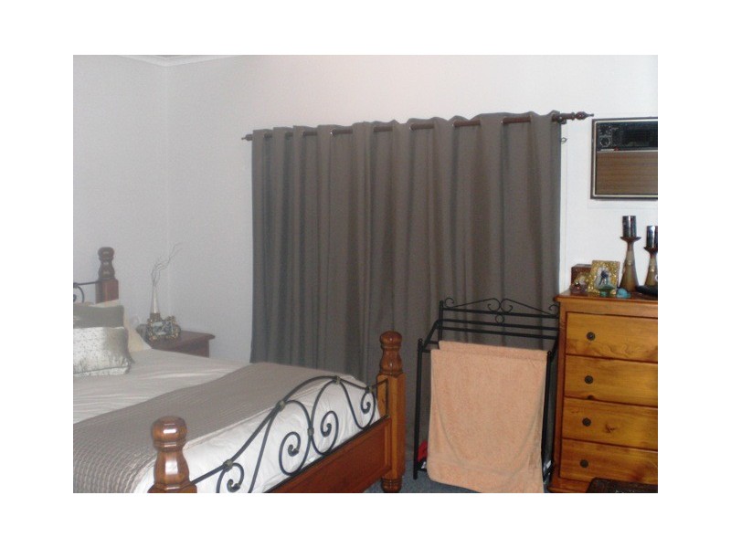 47 McCool Street, Moranbah QLD 4744